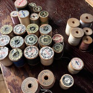 30 vintage wooden spools of thread
